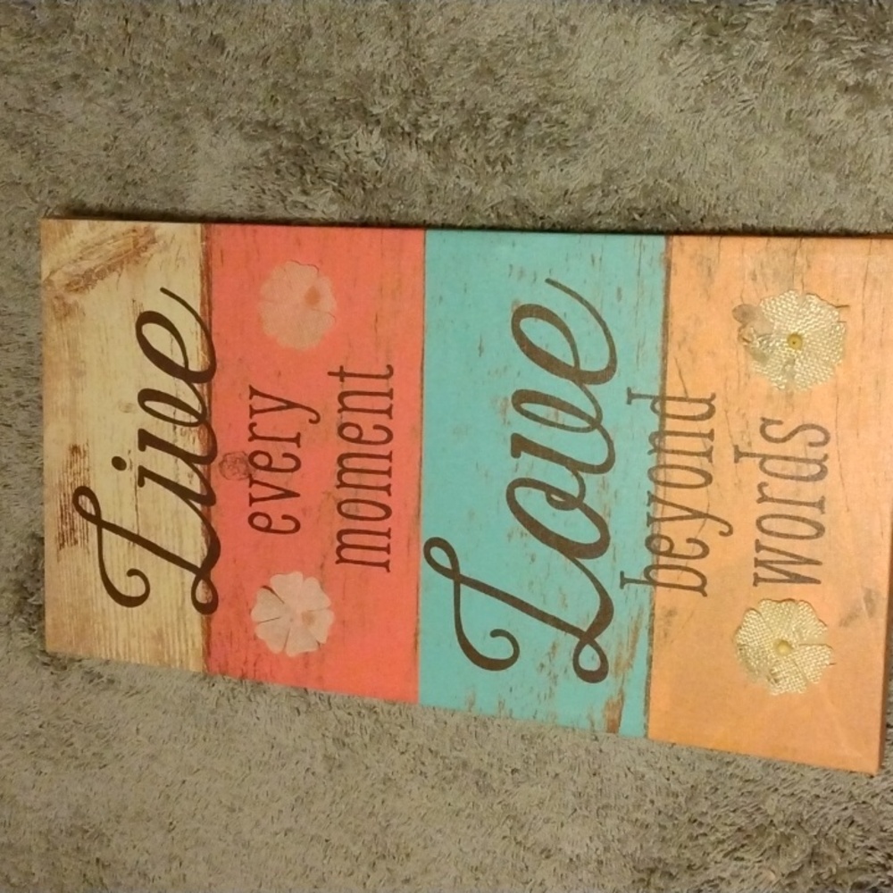 Decorative display - Picture 3 of 5